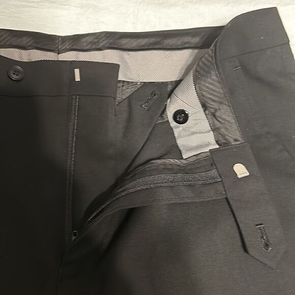 Alfani slim fit suit/dress pants. Size 33x32 - Picture 4 of 5